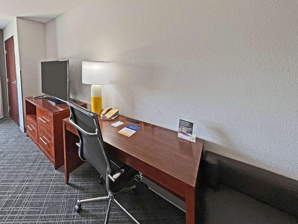 Comfort Suites Jackson-Cape Girardeau Esterno foto